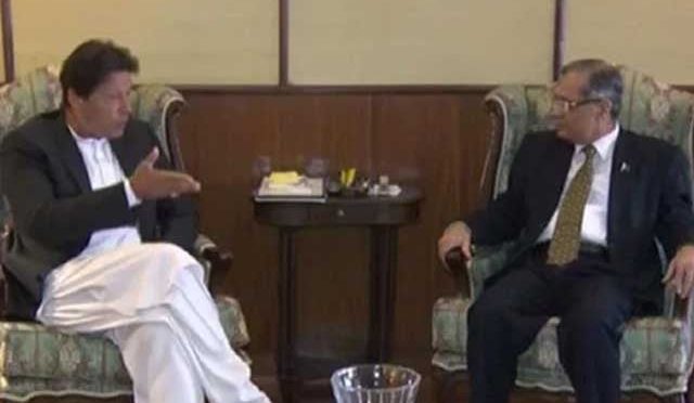عمران خان اور سابق چیف جسٹس ثاقب نثار کیخلاف الیکشن کمیشن میں ریفرنس دائر