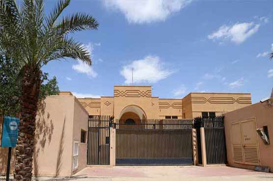 سعودی عرب میں برسوں سے بند ایرانی سفارت خانہ آج دوبارہ کھلے گا