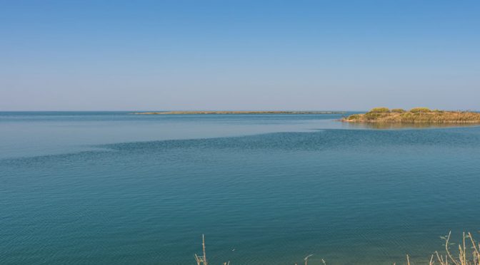 سندھ حکومت کا کینجھر جھیل پر عالمی معیار کا سیاحتی مرکز بنانے کا فیصلہ