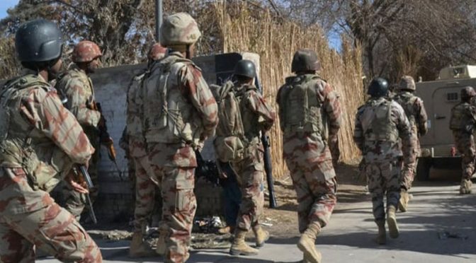 ڈی آئی خان میں مختلف کارروائیوں کے دوران 27 دہشت گرد ہلاک، 25 اہلکار شہید