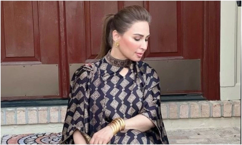 ’اپنے آپ کو پہلے عزت دیں‘، سُپر اسٹار ریما کی نوجوان اداکاروں کو تجویز