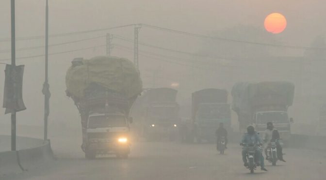 لاہور میں مصنوعی بارش کیسے برسائی جا سکتی ہے اور کیا یہ ممکن ہے؟