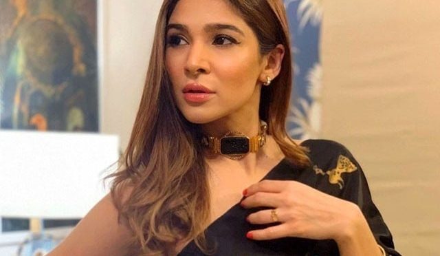 عائشہ عُمر کا ہمیشہ کیلئے پاکستان چھوڑنے کا فیصلہ