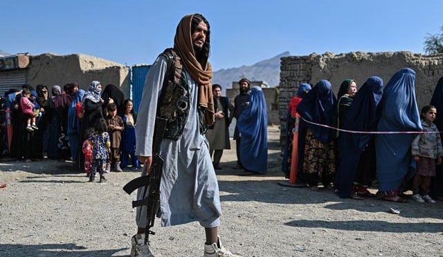 طالبان نے خواتین کو محرم کے بغیر علاج کیلیے اسپتال آنے سے بھی روک دیا، اقوام متحدہ