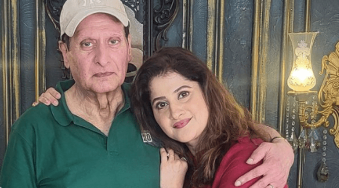 اداکارہ صاحبہ زندگی میں پہلی بار اپنے سگے والد سے مل کر جذباتی ہوگئیں