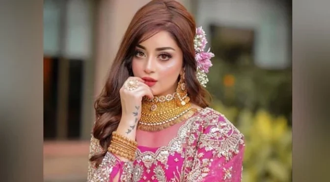 علیزے نے پلاسٹک سرجری کرائی یا اے آئی کا سہارا لیا