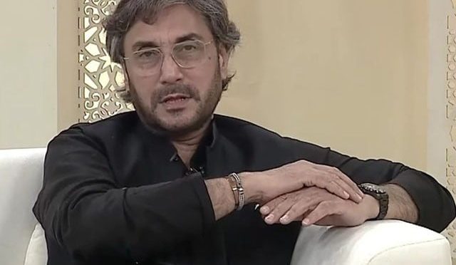 خواتین اور مکھیاں ایک جیسی ہوتی ہیں، عدنان صدیقی