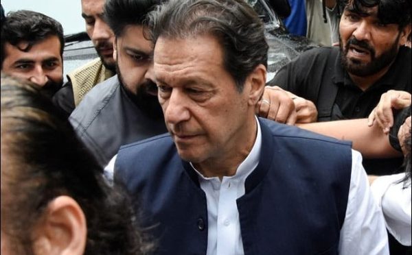 جی ایچ کیو حملہ کیس؛ عمران خان کو چالان کی نقول فراہم، صحت جرم سے انکار