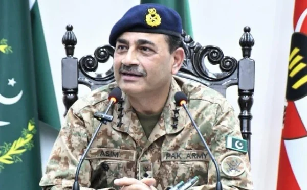 گورننس کے خلا کو کب تک افواج پاکستان اور شہدا کے خون سے بھرتے رہیں گے، آرمی چیف