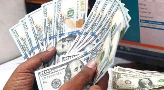 ڈالر کی اُڑان جاری، 280.85 روپے تک جا پہنچا