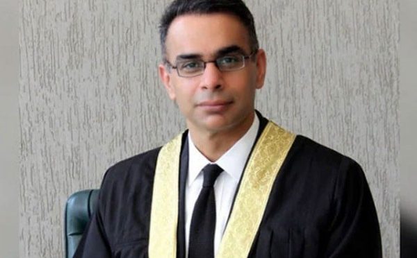 جسٹس بابر ستار کے حکمِ امتناع پر نیا تنازع