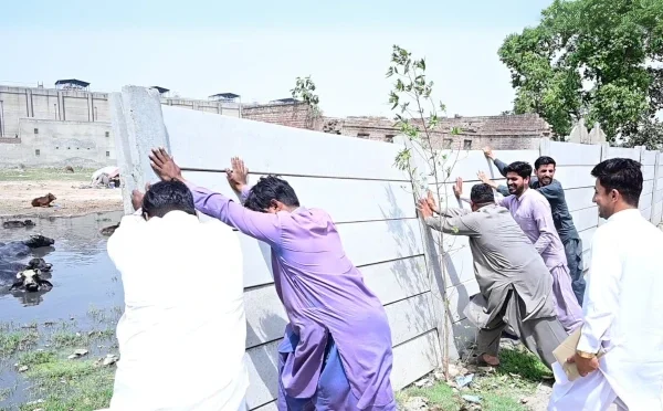 لاہور: قبضہ مافیا کیخلاف ریلوے کا گرینڈ آپریشن، 50 ارب کی اراضی واگزار کروالی