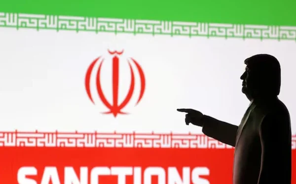 امریکی پابندیوں کے خاتمے پر ایران اپنا جوہری پروگرام بند کرنے کیلئے راضی ہوگیا