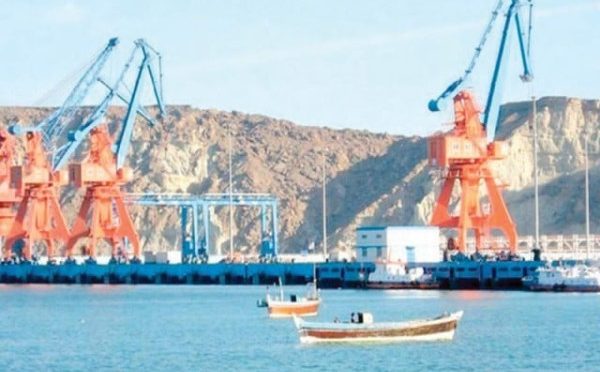 مہنگی بندرگاہیں پاکستان کے پورٹ چارجز خطے میں سب سے زیادہ