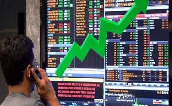 اسٹاک ایکسچینج؛ سرمایہ کاروں کا اعتماد بحال ، انڈیکس میں مسلسل تیزی کا رجحان