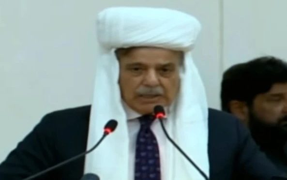 کوئٹہ جرگہ: وزیراعظم و آرمی چیف کی موجودگی میں گرینڈ جرگہ جاری