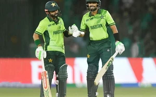 بابر اور رضوان کی جوڑی ایک بار پھر T20 میں ایکشن میں ہوگی