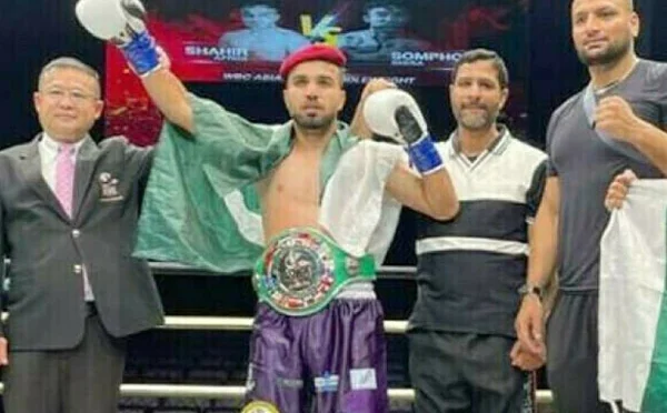 بھارتی حریف کو شکست دینے والے پاکستانی باکسر شہیر آفریدی وطن واپس پہنچ گئے