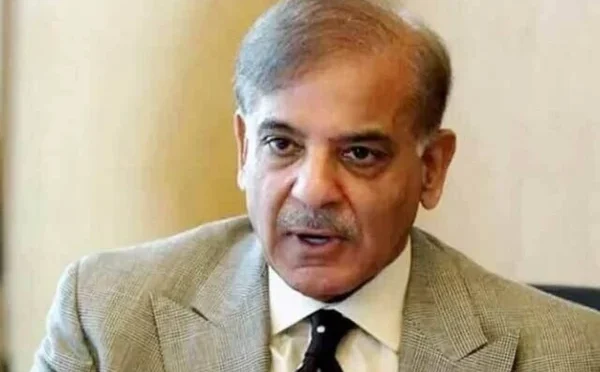 پاکستان مکار دشمن کے بزدلانہ حملوں کا بھرپور جواب دے رہا ہے، وزیراعظم