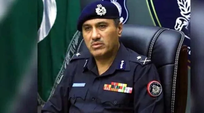 ملیرجیل سے 213 قیدی فرار، 78 گرفتار — آئی جی سندھ۔