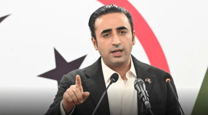 اگر عدالتیں سمجھتی ہیں کہ بانی پی ٹی آئی کو ضمانت پر رہائی ملنی چاہیے تو اسےسپورٹ کرونگا: بلاول