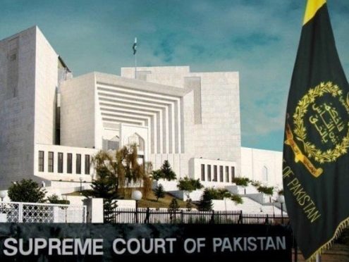 مخصوص نشستیں کیس کی سماعت کرنے والا سپریم کورٹ کا  گیارہ رکنی آئینی بینچ ٹوٹ گیا