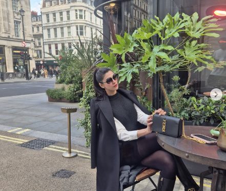 ناذش جہانگیر کا لندن سے فیشن اسٹائل وائرل