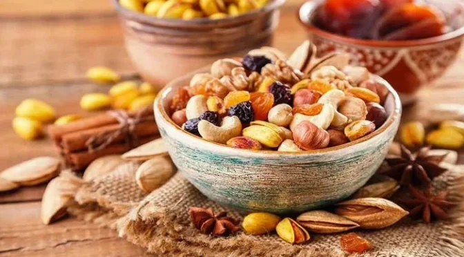 گری دار میووں کا باقاعدگی سے استعمال کس خطرناک بیماری سے بچا سکتا ہے؟