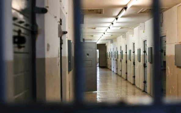 خواتین کی جیل میں قید ہونے کے لیے شہری نے اپنی جنس تبدیل کرلی