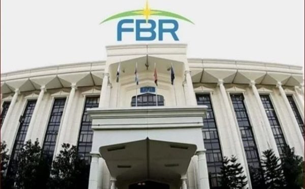 صدر مملکت کے احکامات کو چیلنج نہیں کیا جاسکتا، ترجمان