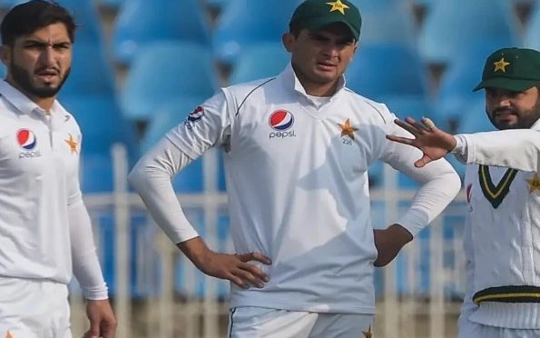 عثمان شنواری نے انٹرنیشنل کرکٹ سے ریٹائرمنٹ کا اعلان کردیا