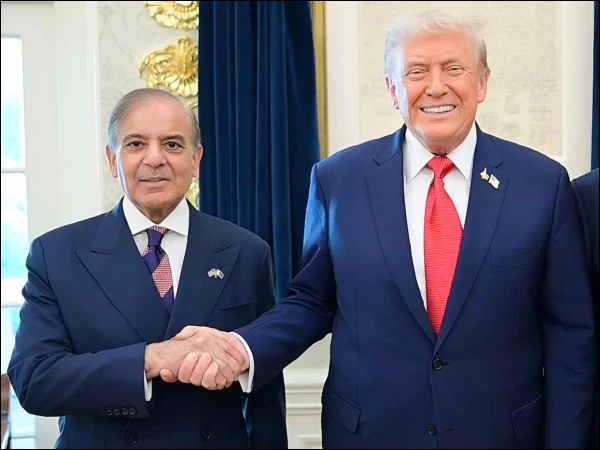 صدر ٹرمپ نے پاکستان کے ساتھ اقتصادی و تجارتی تعاون کی یقین دہانی کروائی ہے، وزیراعظم