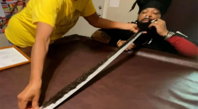 امریکی شہری کا لمبی ترین داڑھی کا نیا عالمی ریکارڈ