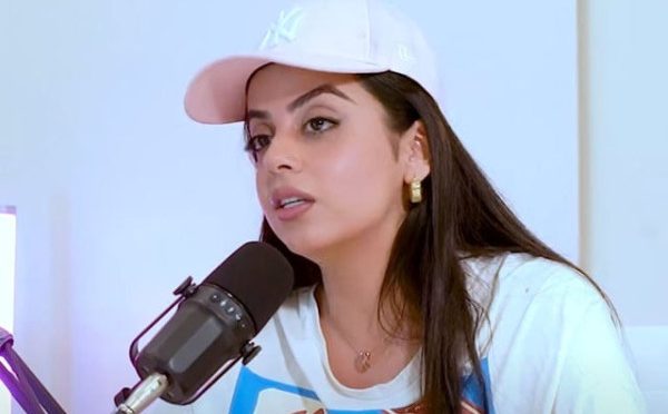 لوگ سوال کرتے ہیں مغربی لباس اور نیل پالش میں نماز قبول ہوگی؟ یشما گل