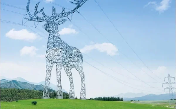 بجلی کے کھمبے دیوہیکل جانور میں تبدیل