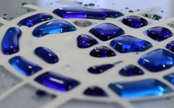 سائنسدانوں کا تیار کردہ ایسا پینٹ جو خود کو صاف رکھ سکتا ہے