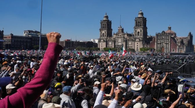 میکسیکو، بدعنوانی پر جین زی گروپ کا حکومت کے خلاف احتجاج