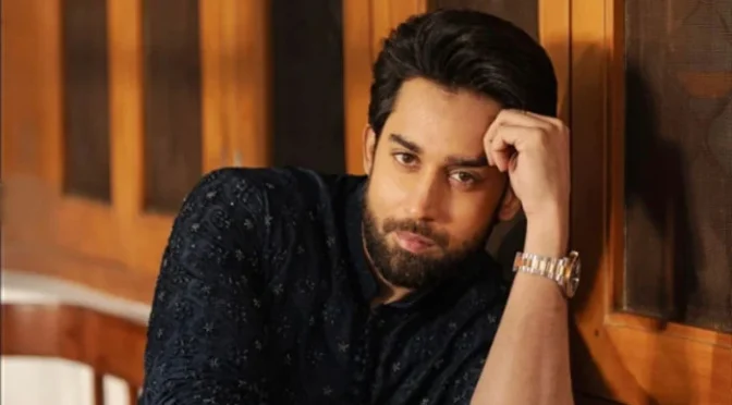 سوشل میڈیا پر جعلی اکاؤنٹ، بلال عباس نے مداحوں کو خبردار کر دیا