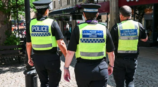 ویسٹ یارکشائر پولیس کا منی لانڈرنگ کیخلاف آپریشن، 2.7 ملین پاونڈ کے غیر قانونی اثاثے ضبط