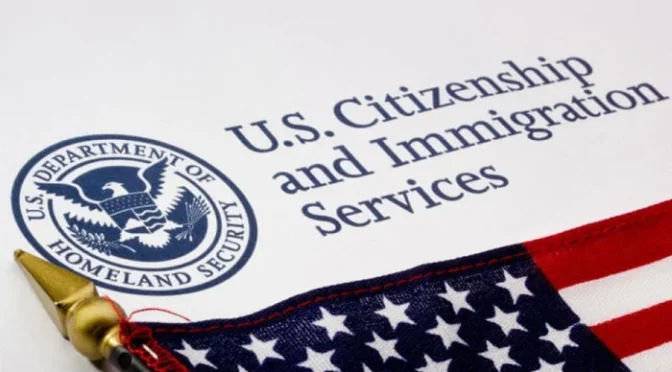 امریکا نے افغانوں کی امیگریشن پر کام روک دیا