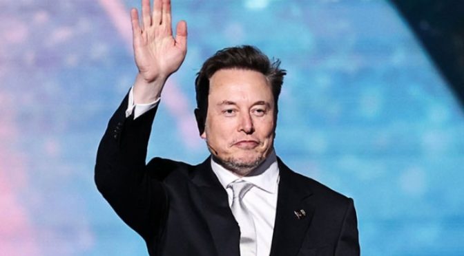 تاریخ کا سب سے بڑا تنخواہ پیکج، ایلون مسک کے دنیا کا پہلا کھرب پتی بننے کی راہ ہموار