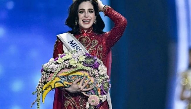 ڈرامائی صورتحال کے بعد مس یونیورس کا تاج فاطمہ بوش کے سر سج گیا