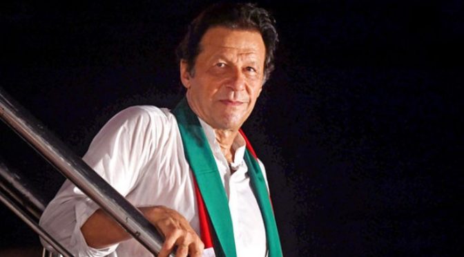 عمران خان صحتمند ہیں، اڈیالہ جیل آنے والے ہر شخص کی ان سے ملاقات کروائی جاتی ہے: جیل ذرائع