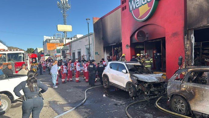 میکسیکو: سپر اسٹور میں دھماکے بعد خوفناک آتشزدگی، 22 افراد ہلاک