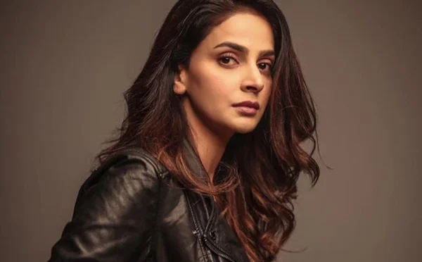 صبا قمر نے الزامات عائد کرنے پر صحافی کیخلاف قانونی کارروائی کا اعلان کردیا