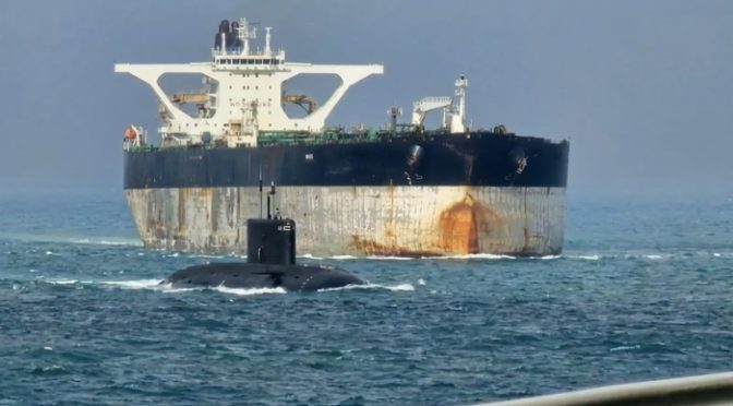 روس نے وینزویلا سے آنیوالے بحری جہاز کی حفاظت کیلئے آبدوز روانہ کردی