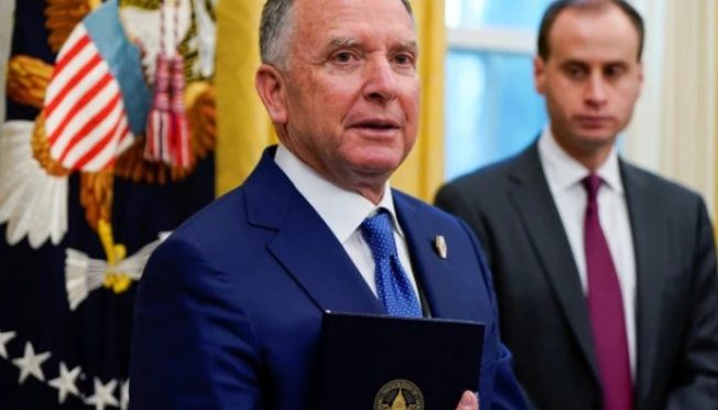 ٹرمپ کے نمائندے کی رضا پہلوی سے خفیہ ملاقات، ایران میں سیاسی ہلچل