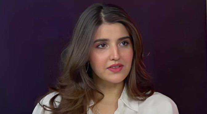 چاہتی ہوں کوئی شہزادہ آئے اور مجھے بگی پر بٹھا کر لے جائے: حریم فاروق