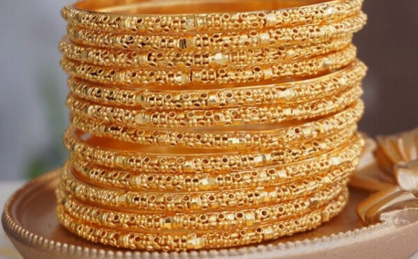 سونا مزید مہنگا؛  قیمتیں آج پھر بڑھ گئیں