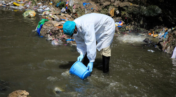 پاکستان میں اکتوبر 2023 کے بعد پہلی بار ماحولیاتی نمونوں میں پولیو کی کم ترین مثبت شرح ریکارڈ